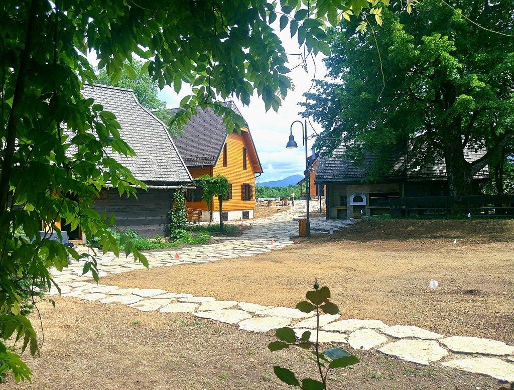 Fenomen Plitvice Resort Plitvicka Jezera Luaran gambar